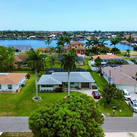 Family Fun-Prime Location Heated Pool Sleeps10 Villa Cape Coral Exterior photo